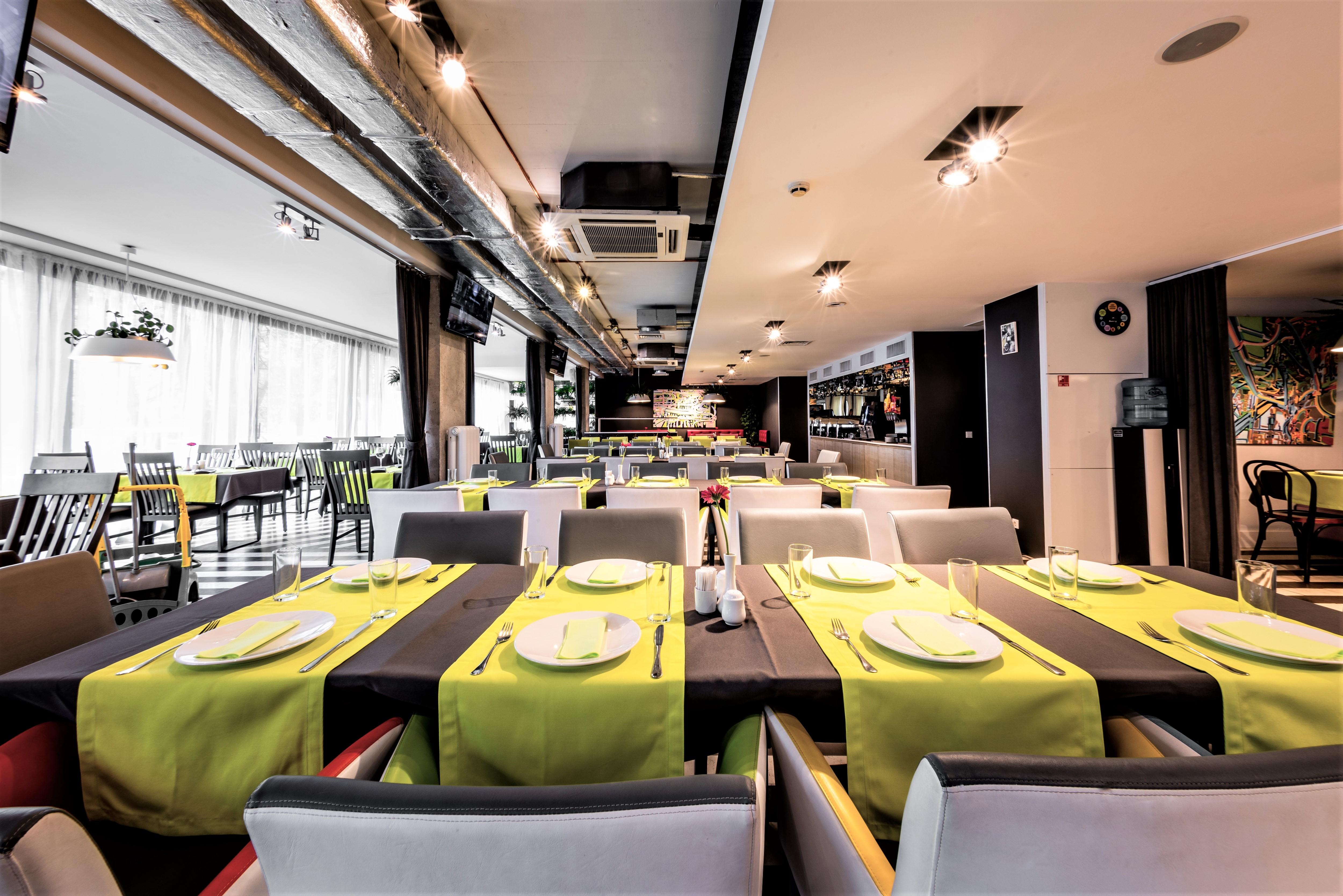 Rija Vef Hotel With Free Parking Riga Ngoại thất bức ảnh