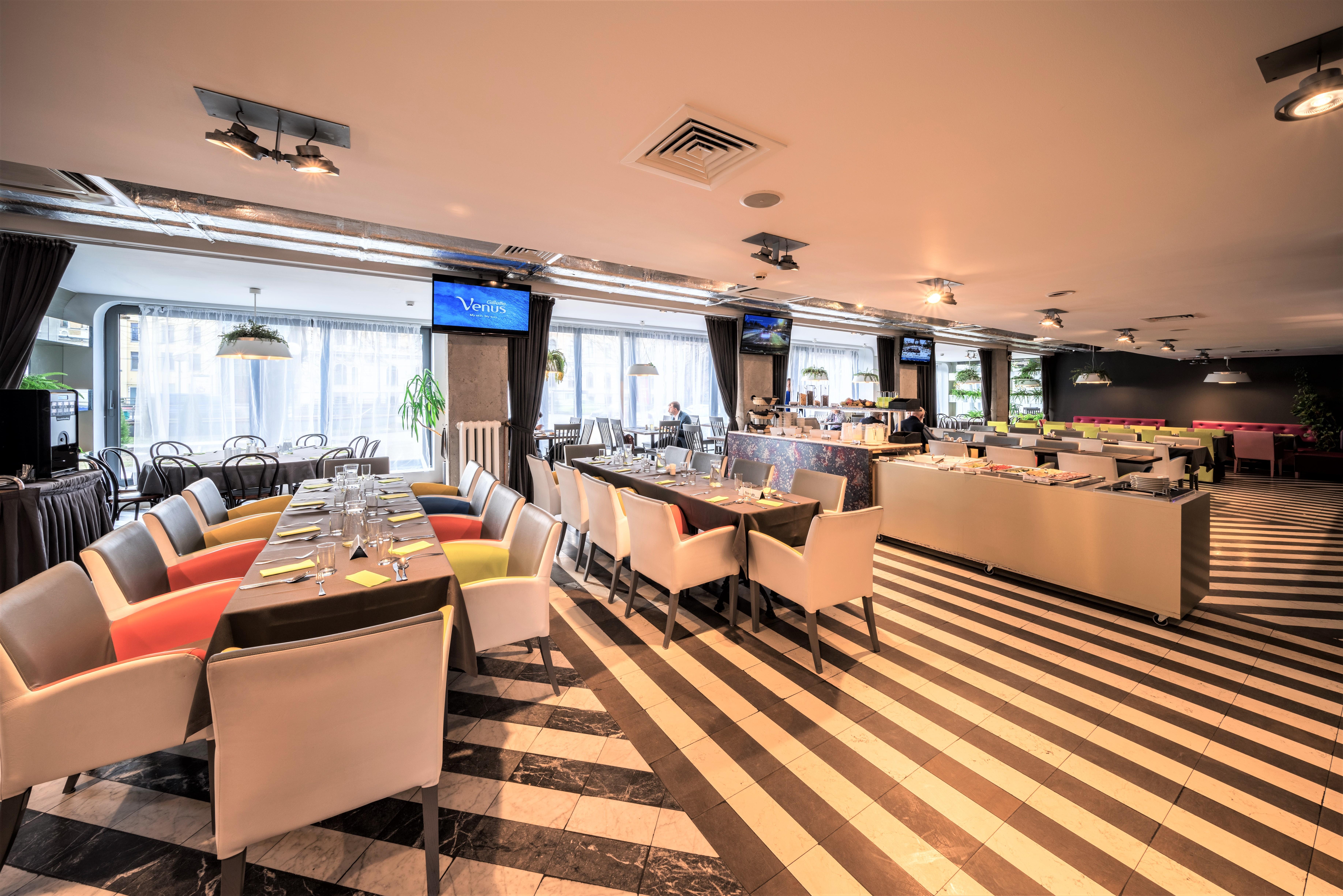 Rija Vef Hotel With Free Parking Riga Ngoại thất bức ảnh